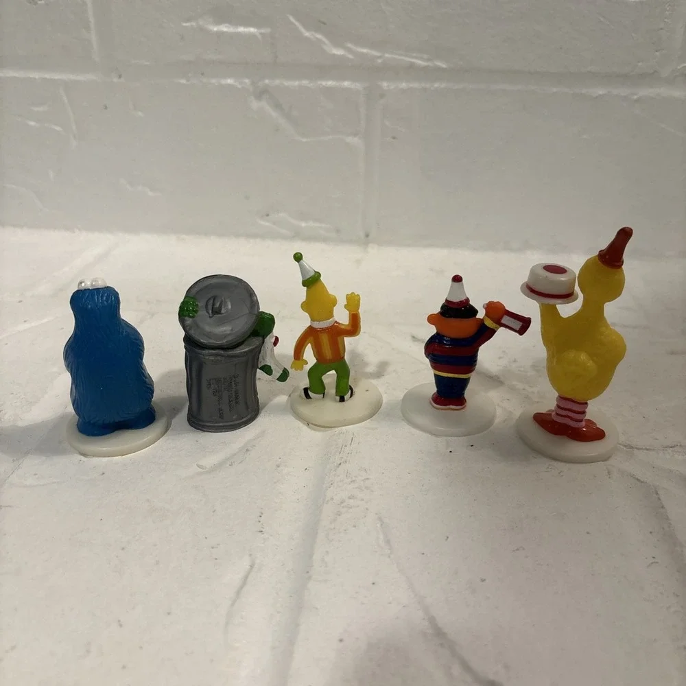 VIntage Wilton Sesame Street Jim Henson Birthday Cake toppers-5 pieces